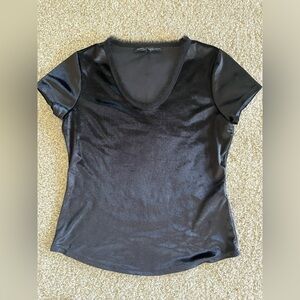 WHBM velvet-like T-shirt